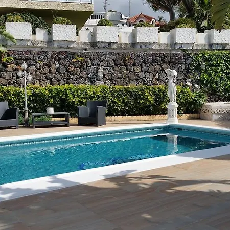Luxury Colon Iv * Santa Úrsula